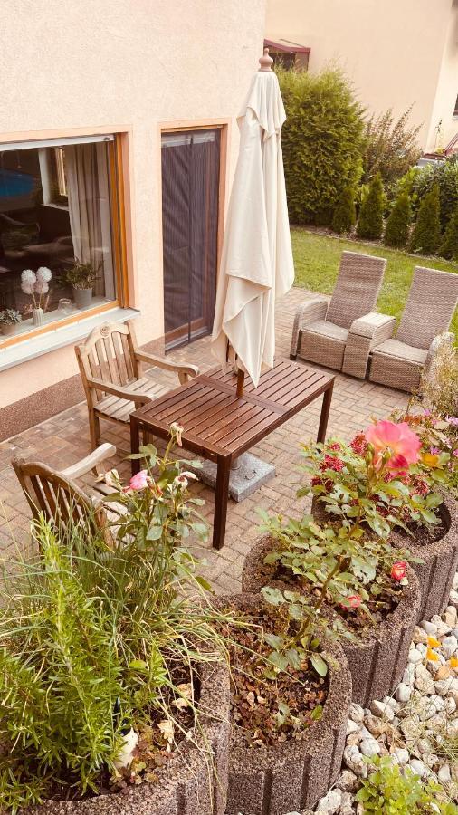 Ferienwohnung Etzelbach Bagian luar foto