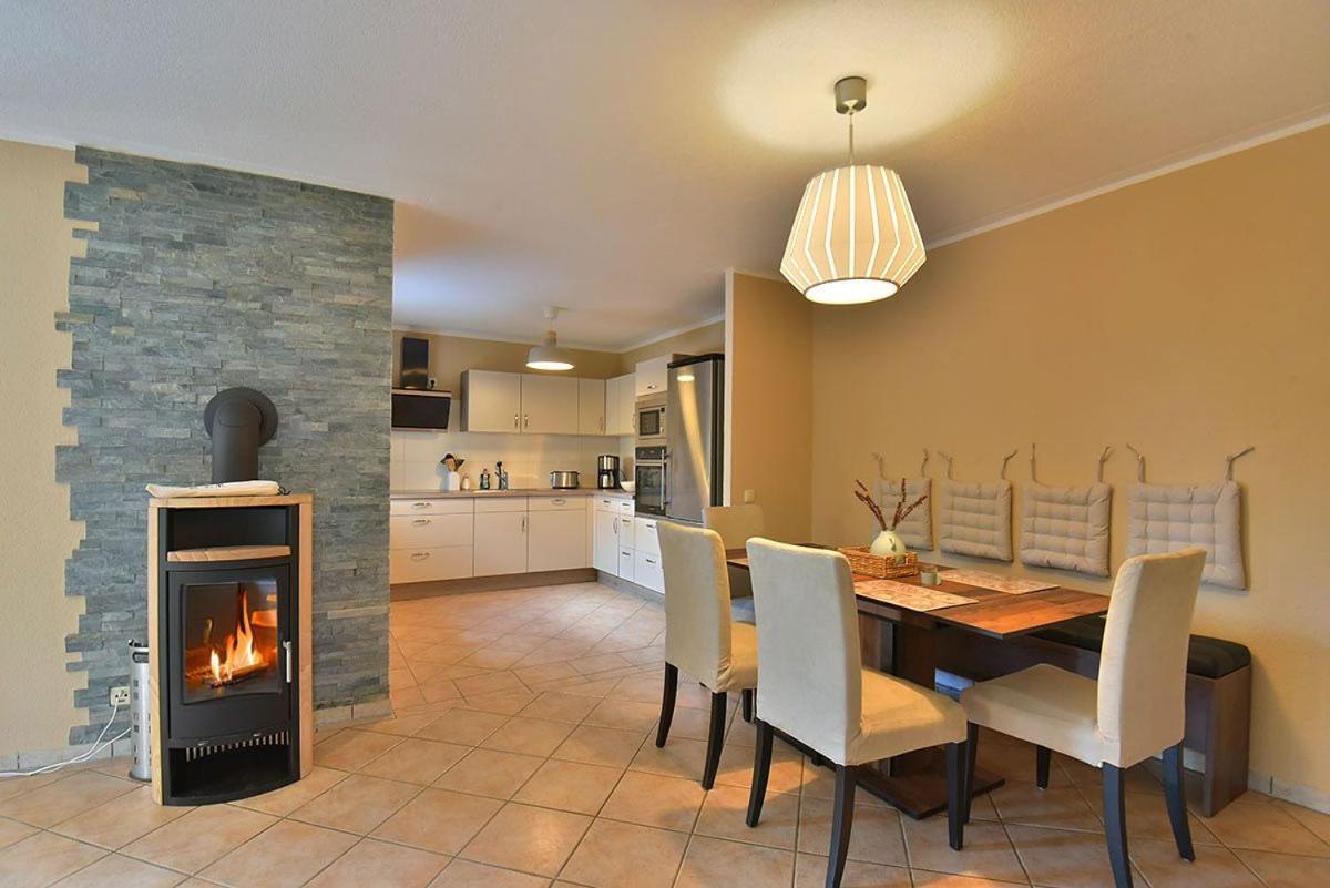 Ferienwohnung Etzelbach Bagian luar foto